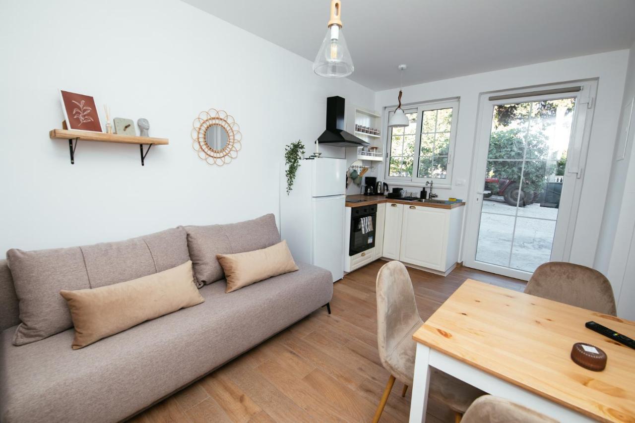 Apartmani Barbarosa Sveti Filip i Jakov Esterno foto