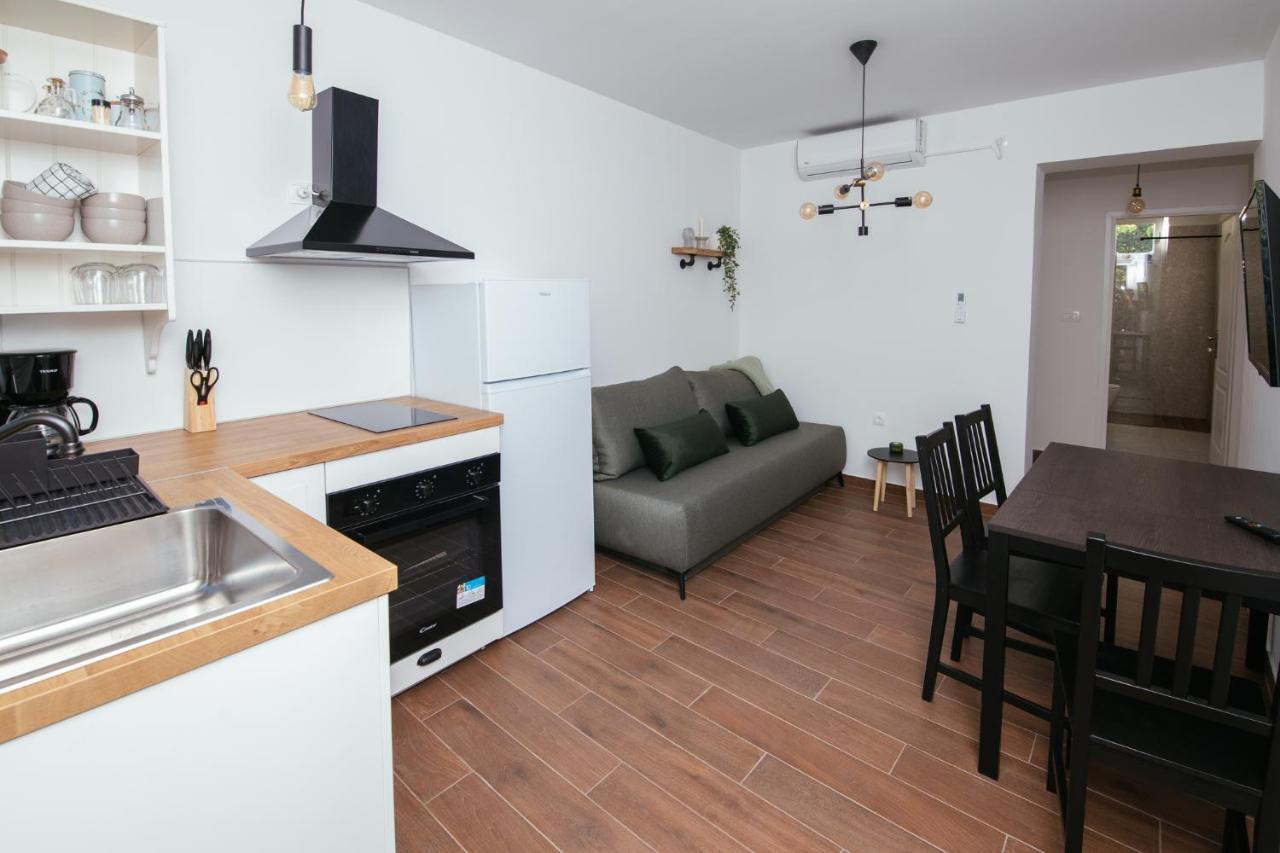 Apartmani Barbarosa Sveti Filip i Jakov Esterno foto