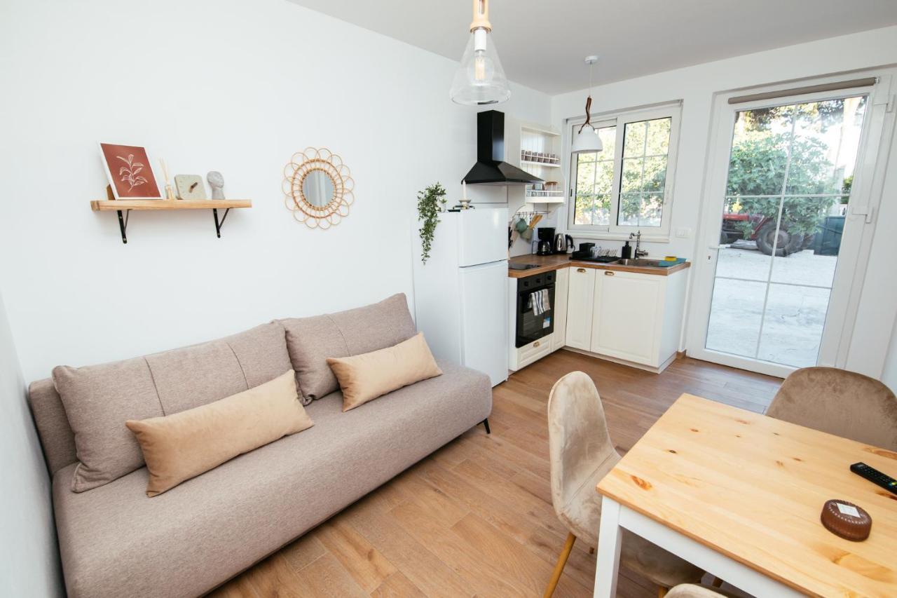Apartmani Barbarosa Sveti Filip i Jakov Esterno foto