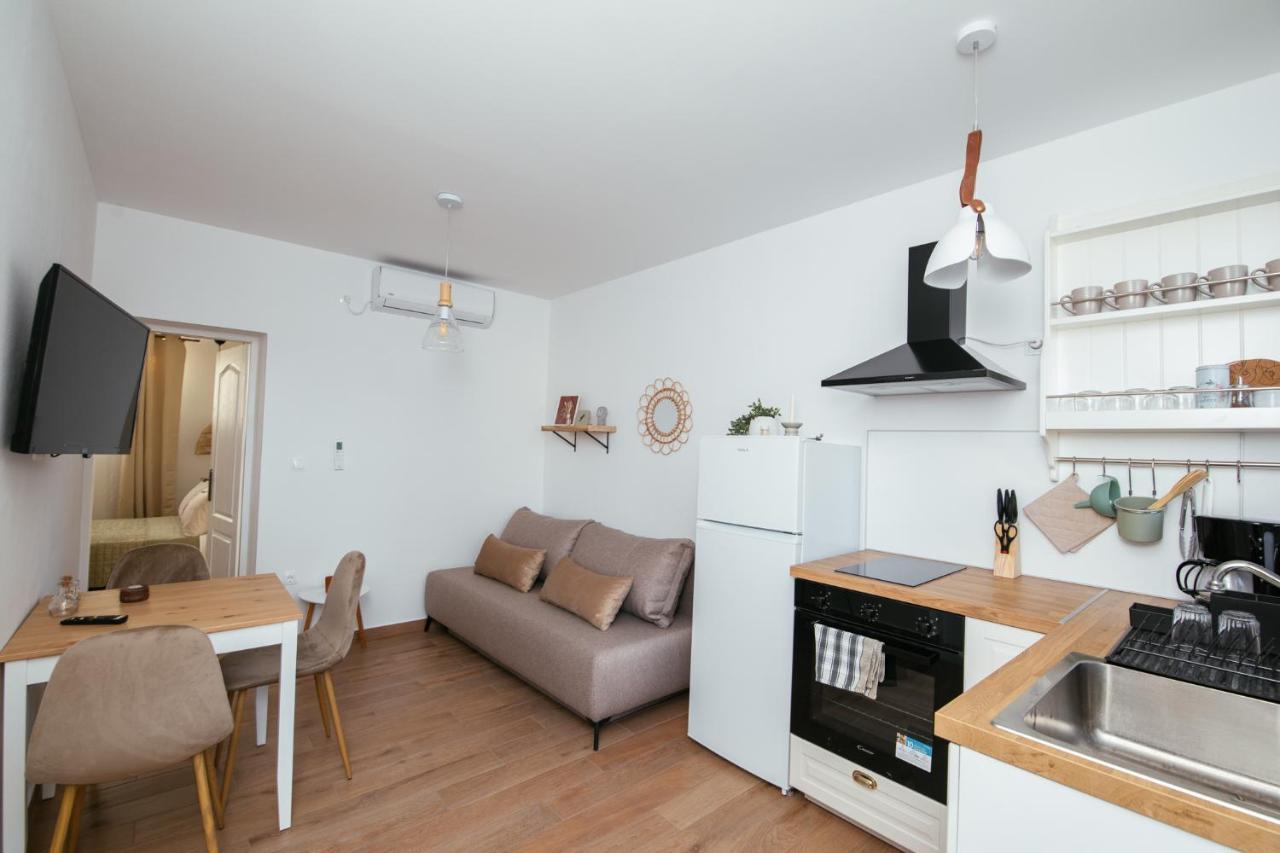 Apartmani Barbarosa Sveti Filip i Jakov Esterno foto