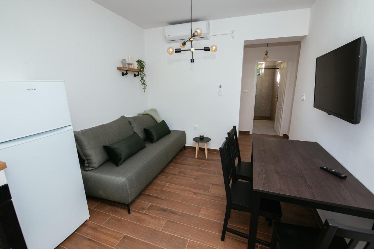 Apartmani Barbarosa Sveti Filip i Jakov Esterno foto