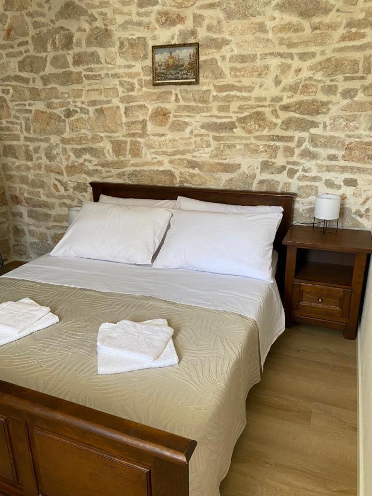 Apartmani Barbarosa Sveti Filip i Jakov Esterno foto