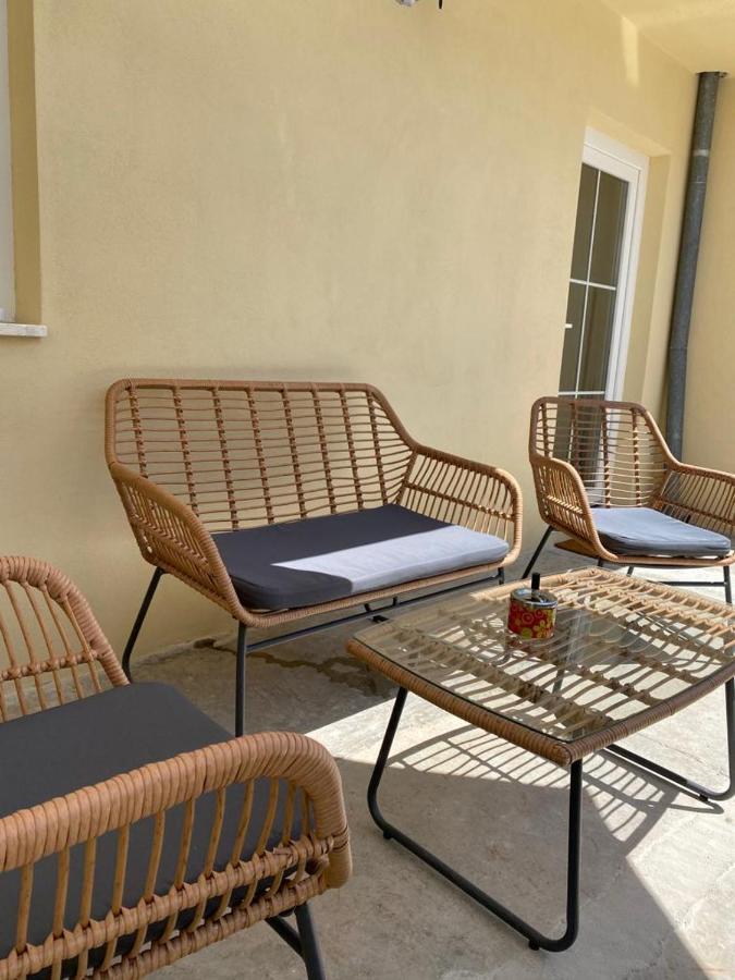 Apartmani Barbarosa Sveti Filip i Jakov Esterno foto